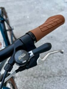 BLB Trek Mountain Track 820