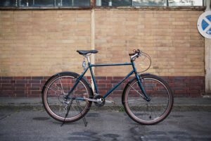 BLB Trek Mountain Track 820