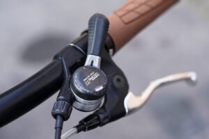 BLB Trek Mountain Track 820