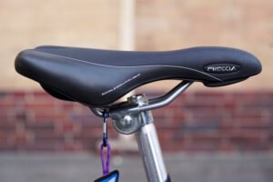 BLB Trek Mountain Track 820
