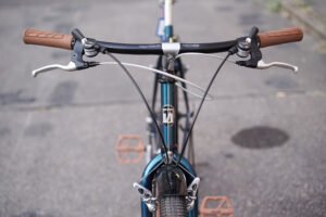 BLB Trek Mountain Track 820